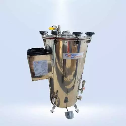 image of shiv machinery's vertical autoclave triple wall